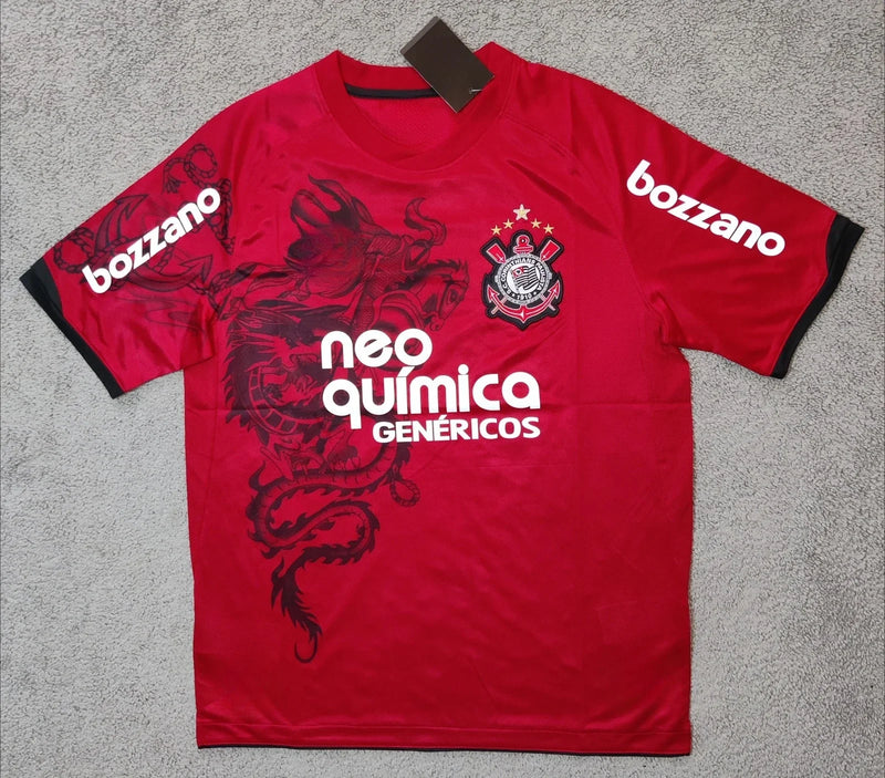 Camiseta Corinthians Retrô 2011/2012 – Away Vermelha, Manga Curta, Casual e Estampa 3D para Homens