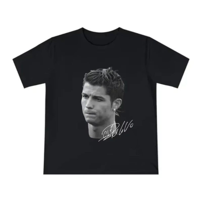 Camiseta Cristiano Ronaldo – Estampa Retrô e Assinatura, Estilo CR7 para Fãs de Futebol