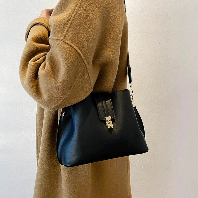 Retro Leather Bag - Wide Strap