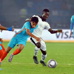 Bola de Futebol Oficial Tamanho 5 – Costura Automática, PVC, Resistente, Antiderrapante para Treino e Partidas